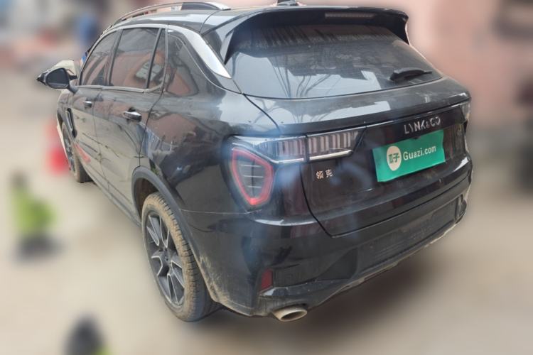 Used Lynk & Co 01 2021 2.0TD Two-Wheel-Drive Pro Trim Exterior 3