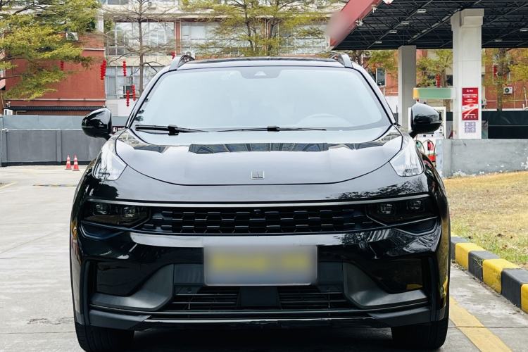 Used Lynk & Co 01 2021 2.0TD Four-Wheel Drive Dark Night Edition Exterior 3