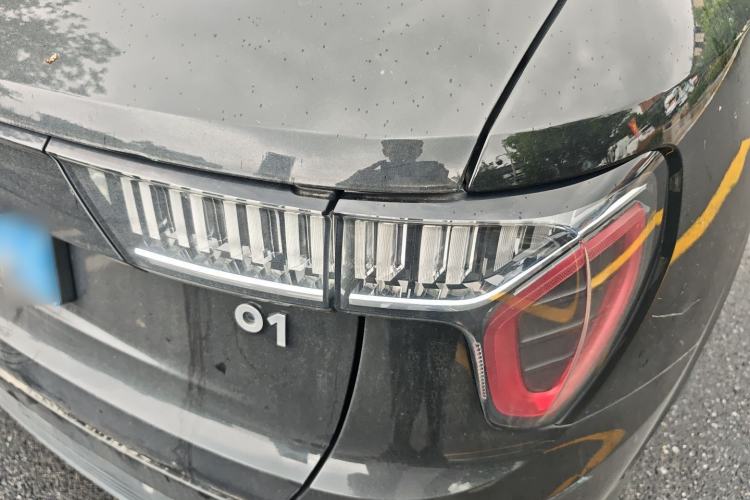 Used Lynk & Co 01 2021 2.0TD Two-Wheel-Drive Pro Trim Exterior 3