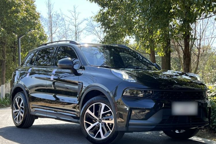 Used Lynk & Co 01 2021 2.0TD Four-Wheel Drive Hype-Halo Exterior 4