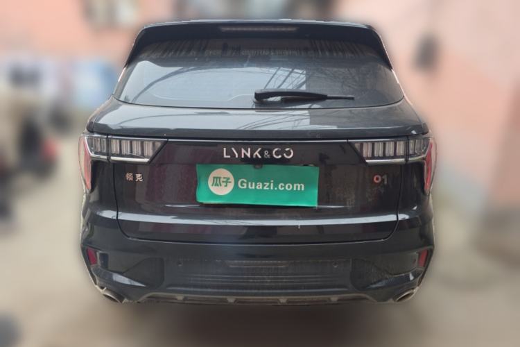 Used Lynk & Co 01 2021 2.0TD Two-Wheel-Drive Pro Trim Exterior 4