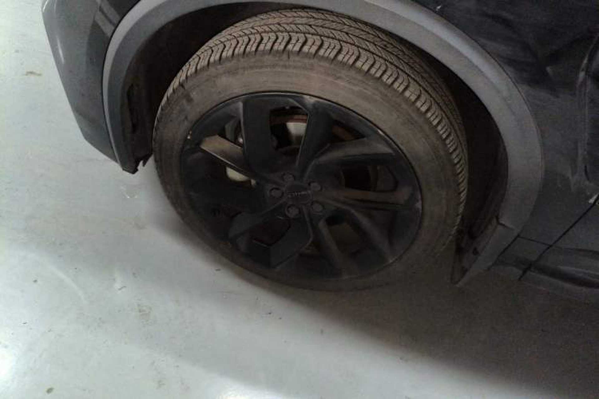 Used Lynk & Co 01 2021 2.0TD Four-Wheel Drive Dark Night Edition Exterior 4