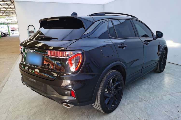 Used Lynk & Co 01 2021 2.0TD Four-Wheel Drive Dark Night Edition Exterior 5