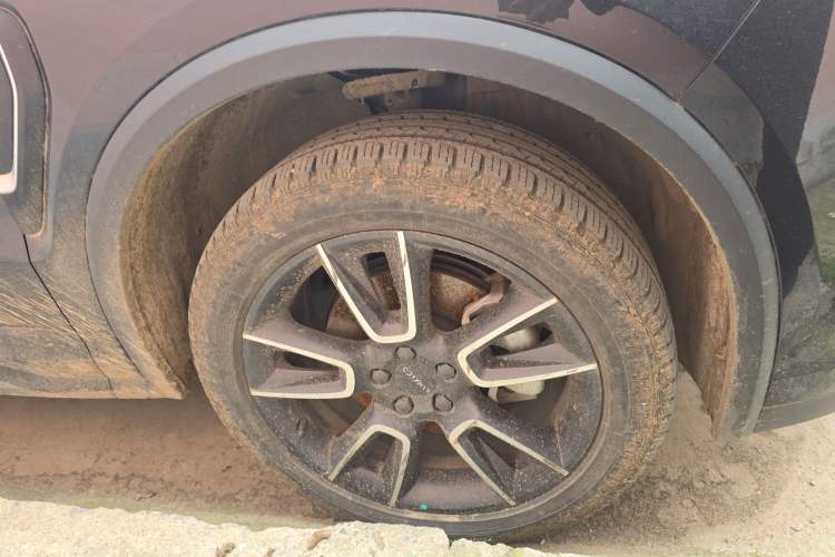 Used Lynk & Co 01 2021 2.0TD Two-Wheel-Drive Pro Trim Exterior 7