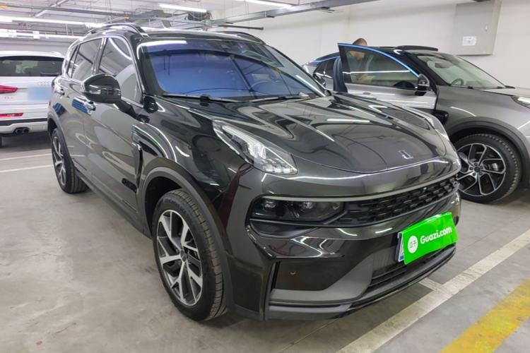Used Lynk & Co 01 2021 2.0TD Four-Wheel Drive Hype-Halo Front Right 45 Deg