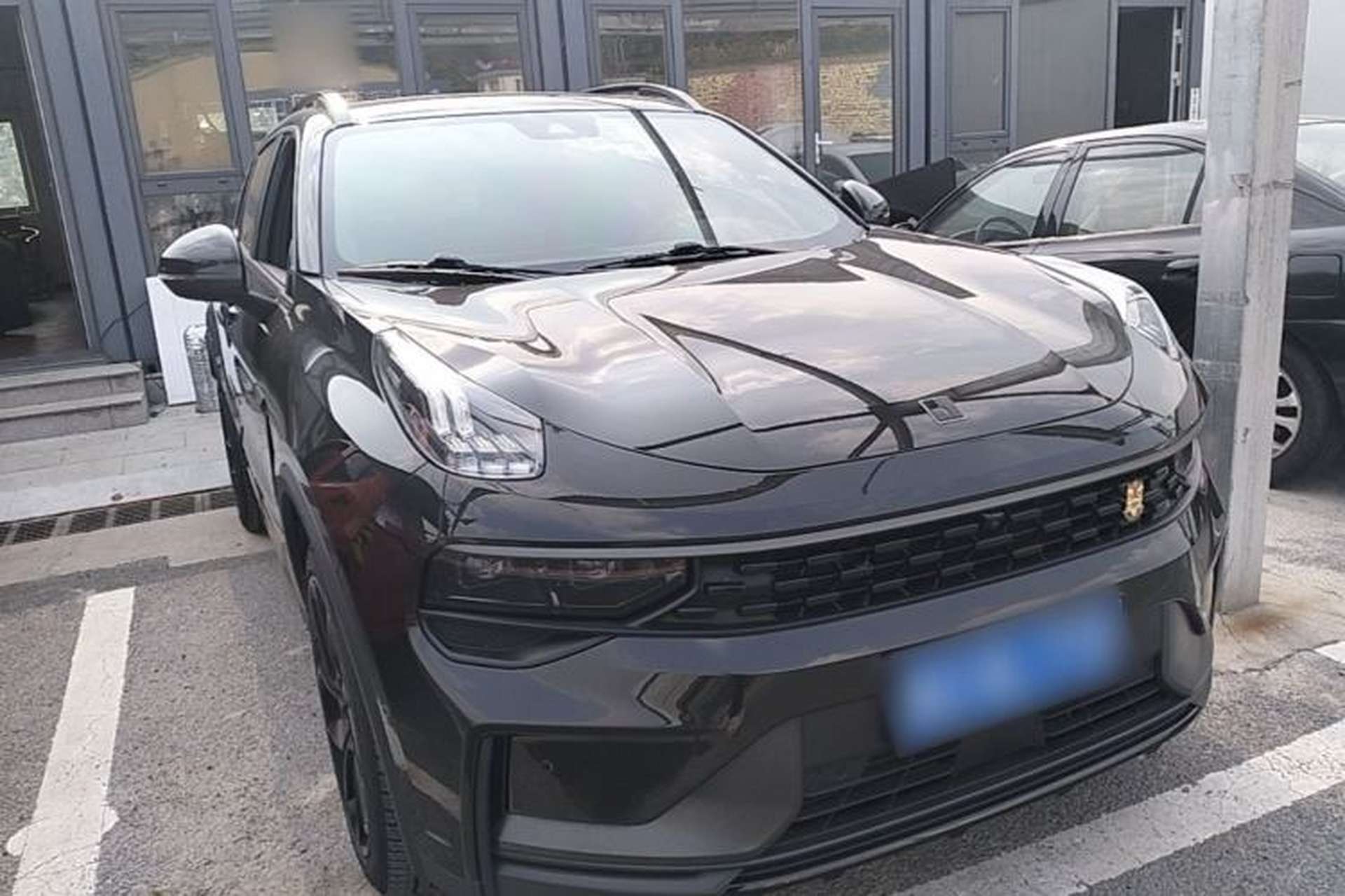 Used Lynk & Co 01 2021 2.0TD Four-Wheel Drive Dark Night Edition Front Right 45 Deg