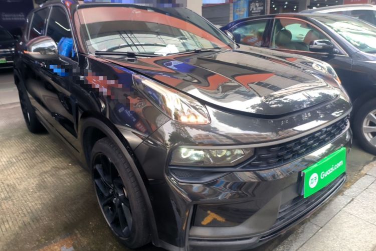 Used Lynk & Co 01 2021 2.0TD Four-Wheel Drive Dark Night Edition Front Right 45 Deg