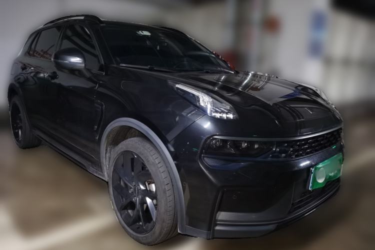 Used Lynk & Co 01 2021 2.0TD Four-Wheel Drive Dark Night Edition Front Right 45 Deg