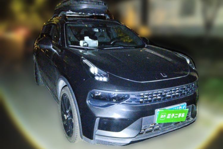 Used Lynk & Co 01 2021 2.0TD Four-Wheel Drive Dark Night Edition Front Right 45 Deg