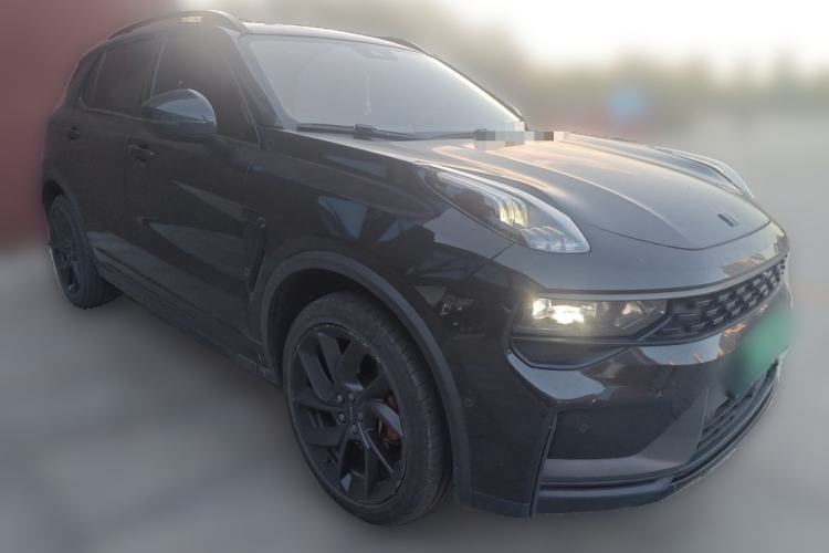 Used Lynk & Co 01 2021 2.0TD Four-Wheel Drive Dark Night Edition Front Right 45 Deg