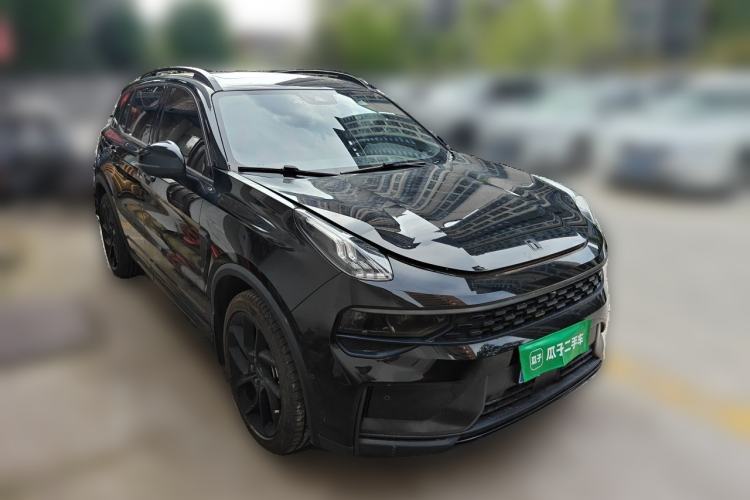 Used Lynk & Co 01 2021 2.0TD Four-Wheel Drive Dark Night Edition Front Right 45 Deg