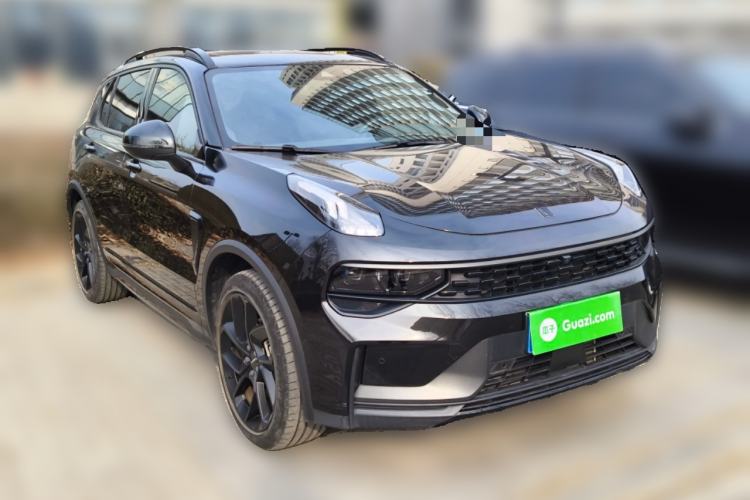 Used Lynk & Co 01 2021 2.0TD Four-Wheel Drive Dark Night Edition Front Right 45 Deg
