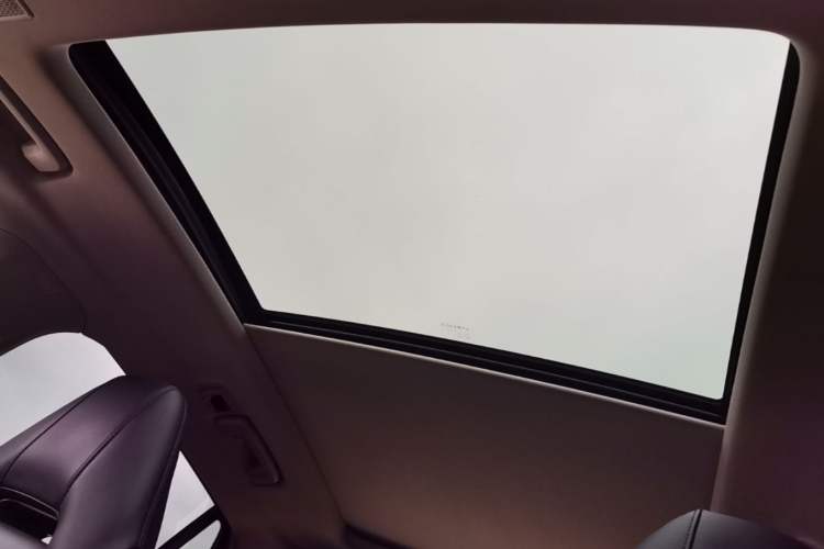 Used Lynk & Co 01 2021 2.0TD Two-Wheel-Drive Pro Trim Headliner