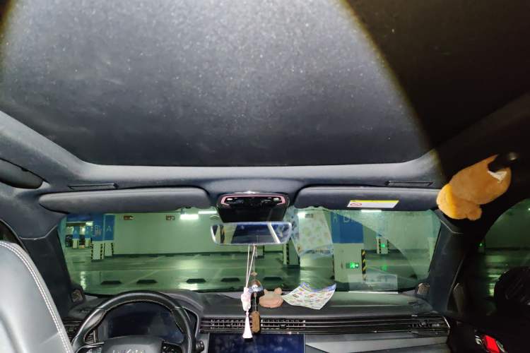 Used Lynk & Co 01 2021 2.0TD Four-Wheel Drive Dark Night Edition Headliner
