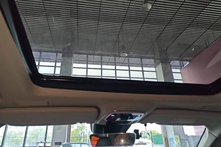 Used Lynk & Co 01 2021 2.0TD Two-Wheel-Drive Pro Trim Headliner