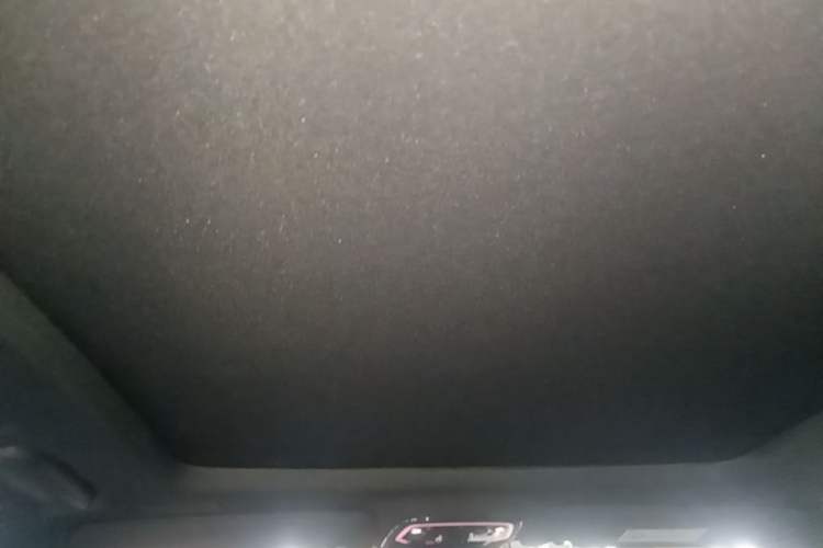 Used Lynk & Co 01 2021 2.0TD Four-Wheel Drive Dark Night Edition Headliner
