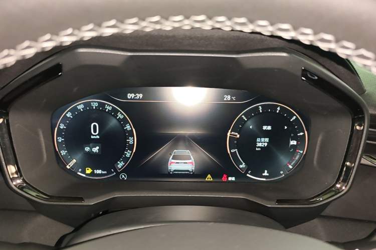 Used Lynk & Co 01 2021 2.0TD Four-Wheel Drive Hype-Halo Instrument Cluster