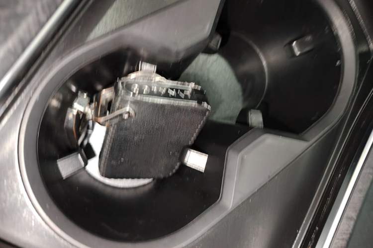 Used Lynk & Co 01 2021 2.0TD Two-Wheel-Drive Pro Trim Interior 1