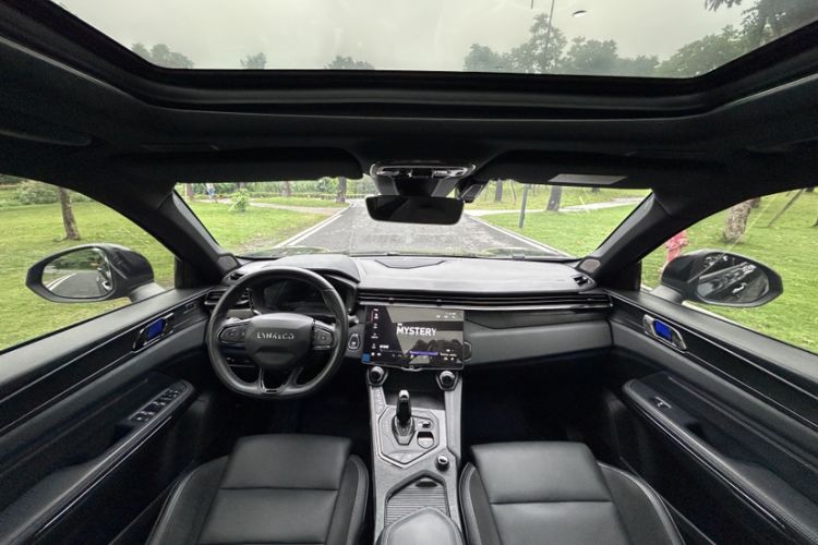Used Lynk & Co 01 2021 2.0TD Four-Wheel Drive Dark Night Edition Interior 2