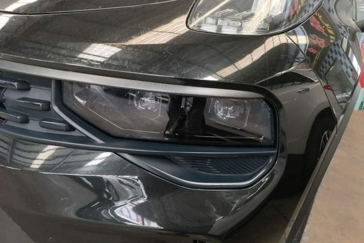 Used Lynk & Co 01 2021 2.0TD Four-Wheel Drive Dark Night Edition Left Front Headlight