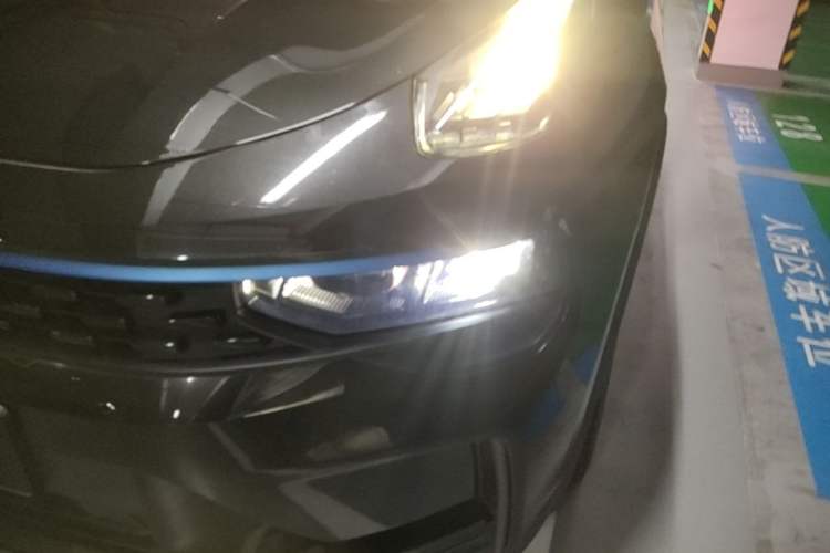 Used Lynk & Co 01 2021 2.0TD Two-Wheel Drive Zhaopu Pro Left Front Headlight