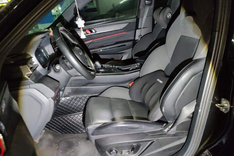 Used Lynk & Co 01 2021 2.0TD Four-Wheel Drive Dark Night Edition Left Front Seat