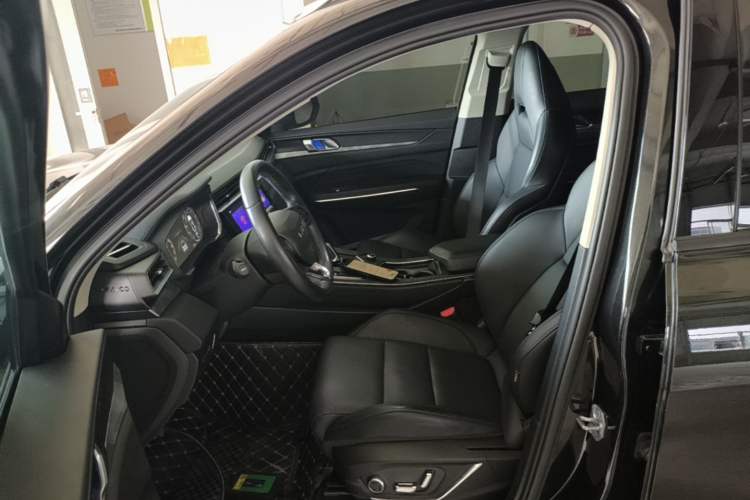Used Lynk & Co 01 2021 2.0TD Two-Wheel-Drive Pro Trim Left Front Seat