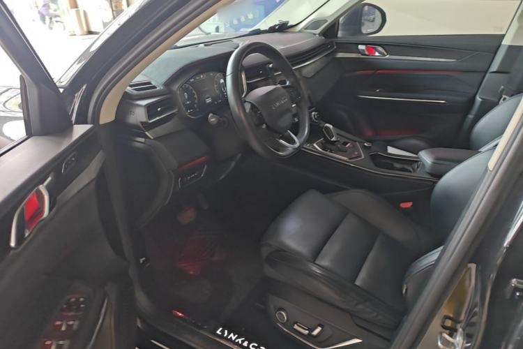 Used Lynk & Co 01 2021 2.0TD Two-Wheel-Drive Pro Trim Left Front Seat