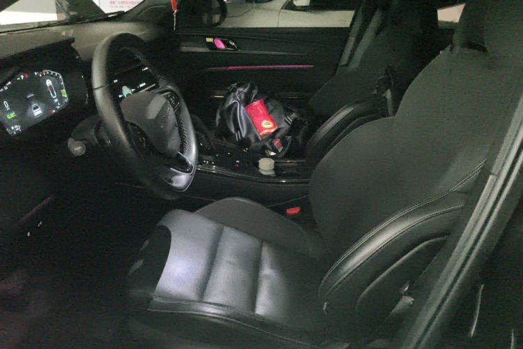Used Lynk & Co 01 2021 2.0TD Four-Wheel Drive Dark Night Edition Left Front Seat