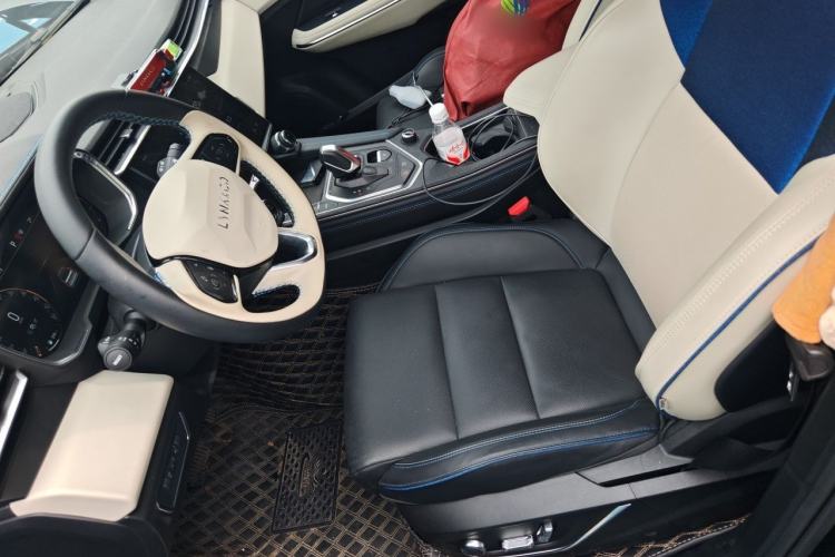 Used Lynk & Co 01 2021 2.0TD Two-Wheel Drive Zhaopu Pro Left Front Seat