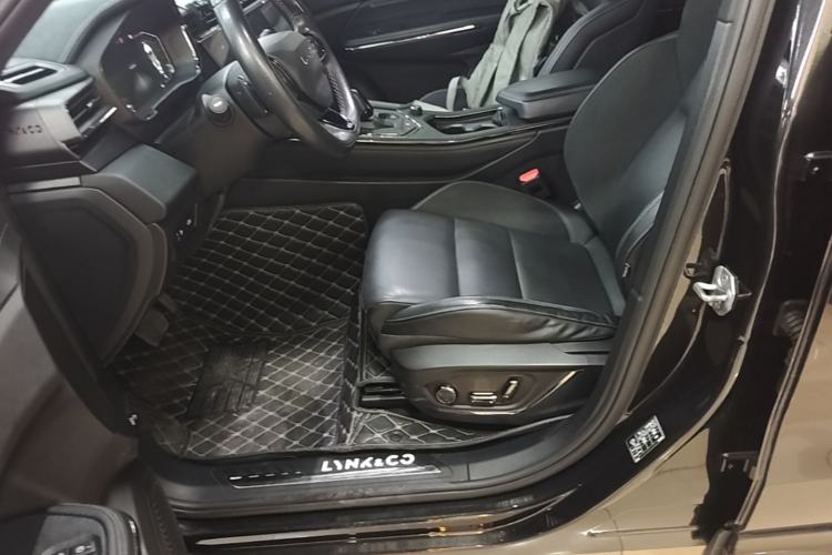 Used Lynk & Co 01 2021 2.0TD Four-Wheel Drive Dark Night Edition Left Front Seat
