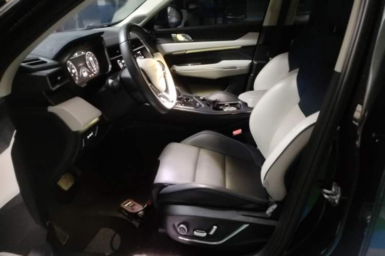 Used Lynk & Co 01 2021 2.0TD Two-Wheel Drive Zhaopu Pro Left Front Seat