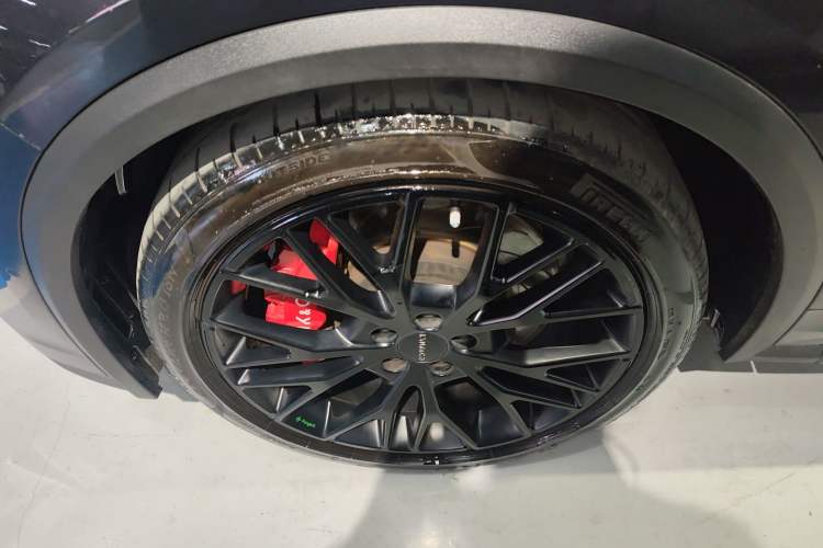 Used Lynk & Co 01 2021 2.0TD Four-Wheel Drive Hype-Halo Left Front Wheel Hub