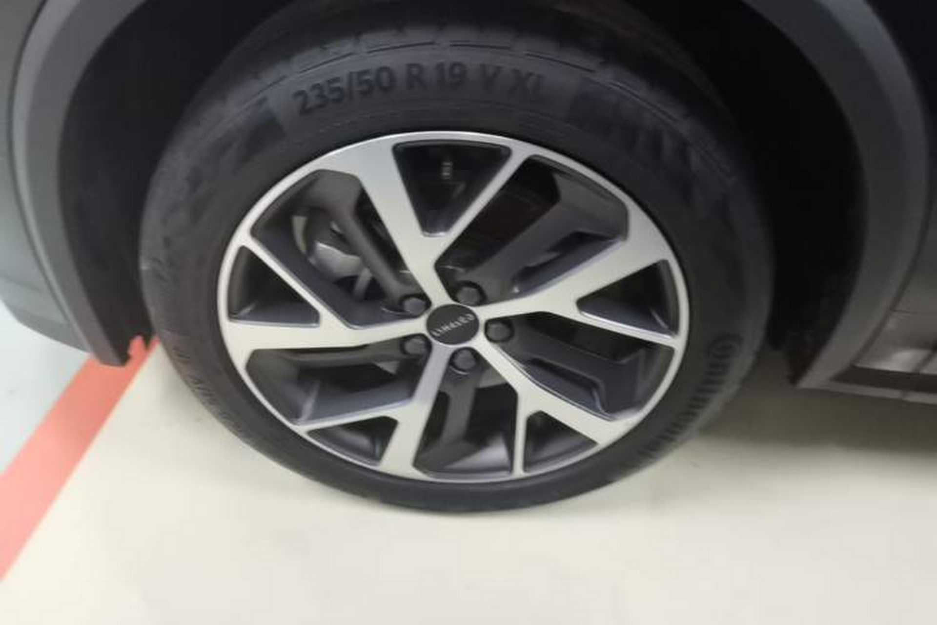 Used Lynk & Co 01 2021 2.0TD Four-Wheel Drive Hype-Halo Left Front Wheel Hub