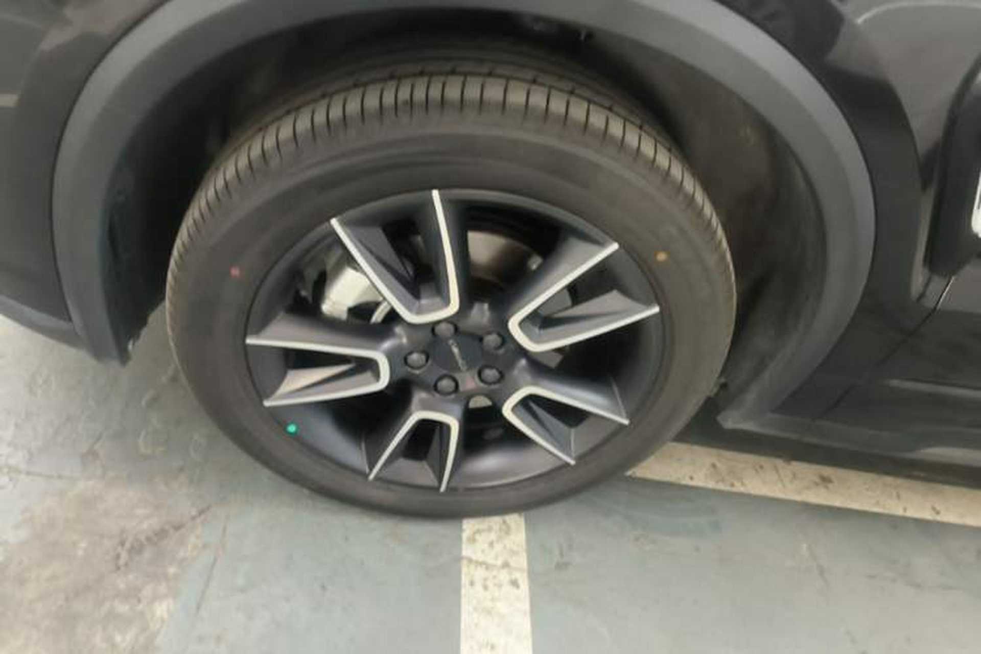 Used Lynk & Co 01 2021 2.0TD Two-Wheel-Drive Pro Trim Left Front Wheel Hub