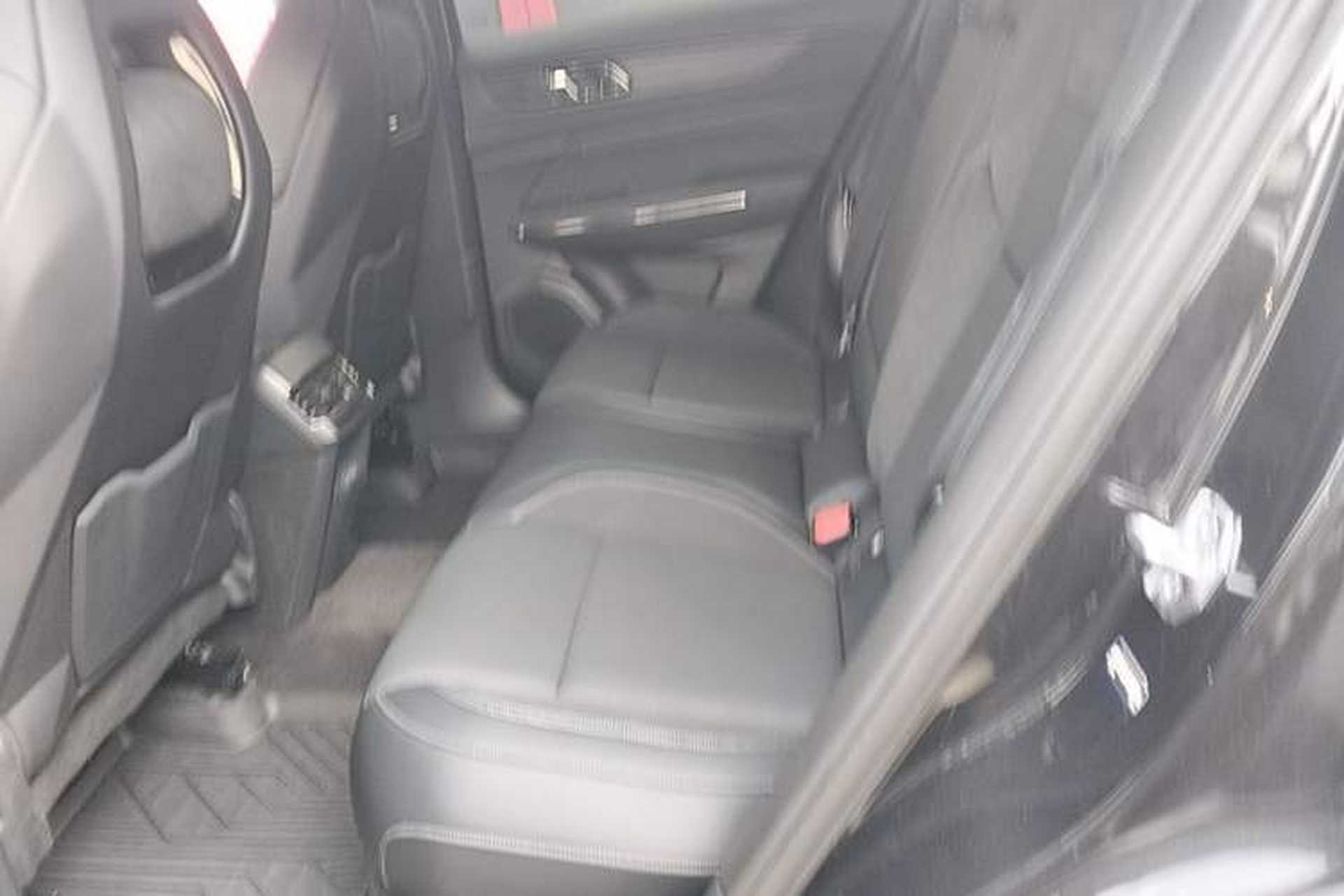 Used Lynk & Co 01 2021 2.0TD Four-Wheel Drive Dark Night Edition Left Rear Seat