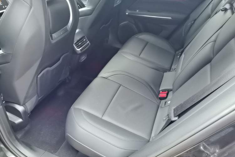 Used Lynk & Co 01 2021 2.0TD Two-Wheel-Drive Pro Trim Left Rear Seat