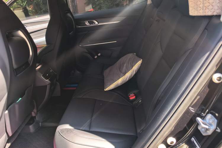 Used Lynk & Co 01 2021 2.0TD Two-Wheel-Drive Pro Trim Left Rear Seat
