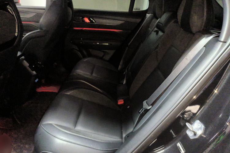 Used Lynk & Co 01 2021 2.0TD Four-Wheel Drive Dark Night Edition Left Rear Seat
