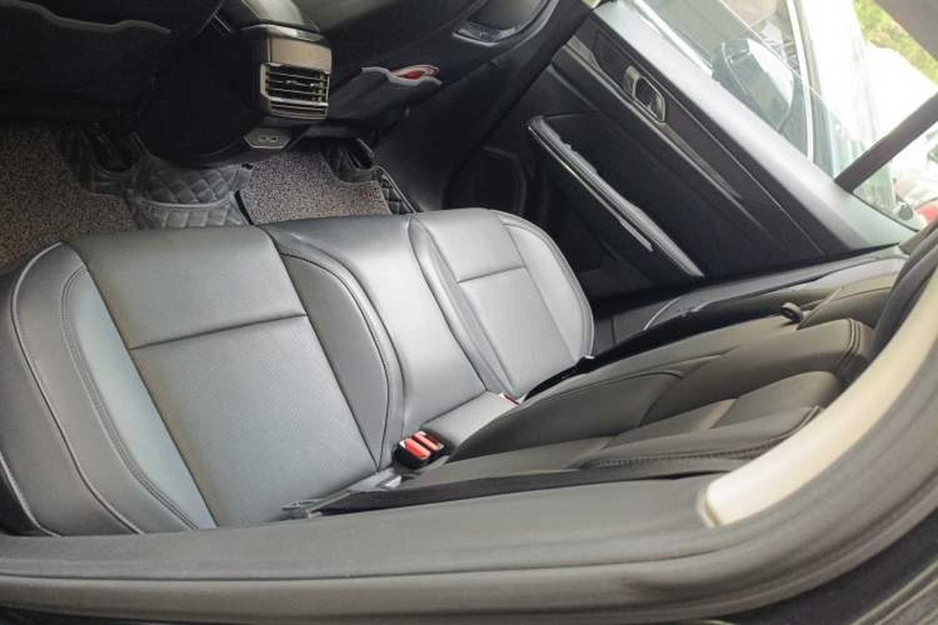 Used Lynk & Co 01 2021 2.0TD Two-Wheel-Drive Pro Trim Left Rear Seat
