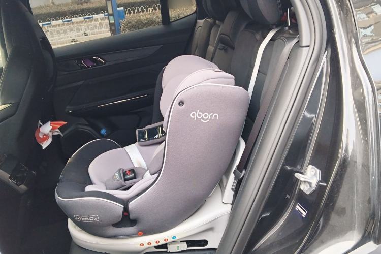 Used Lynk & Co 01 2021 2.0TD Four-Wheel Drive Dark Night Edition Left Rear Seat