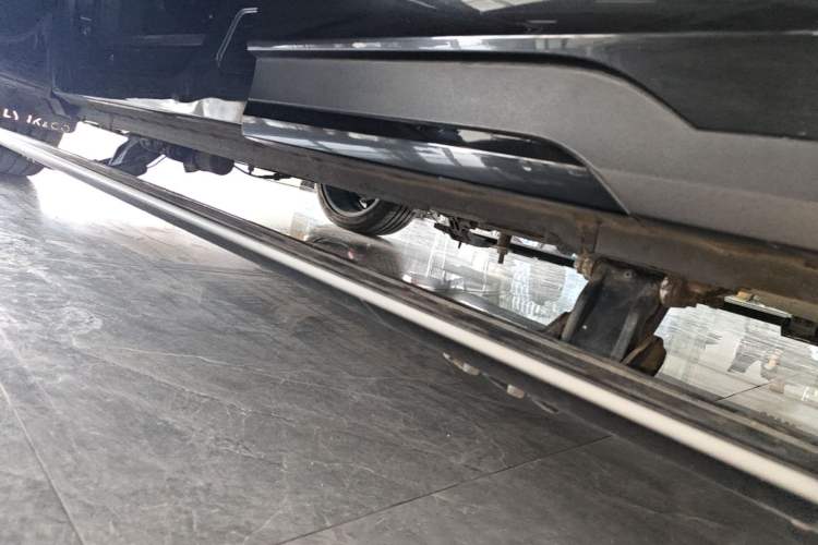 Used Lynk & Co 01 2021 2.0TD Four-Wheel Drive Dark Night Edition Left Side Sill