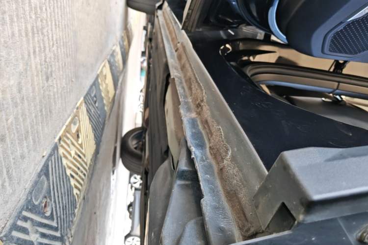 Used Lynk & Co 01 2021 2.0TD Two-Wheel-Drive Pro Trim Left Side Sill