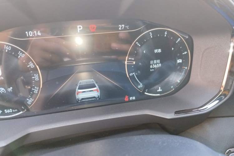 Used Lynk & Co 01 2021 2.0TD Four-Wheel Drive Dark Night Edition Odometer Close Up