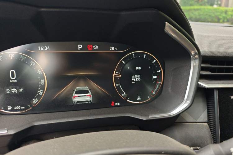 Used Lynk & Co 01 2021 2.0TD Two-Wheel Drive Zhaopu Pro Odometer Close Up