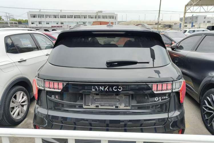 Used Lynk & Co 01 2021 2.0TD Four-Wheel Drive Dark Night Edition Rear