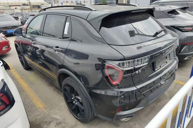 Used Lynk & Co 01 2021 2.0TD Four-Wheel Drive Dark Night Edition Rear Left 45 Deg