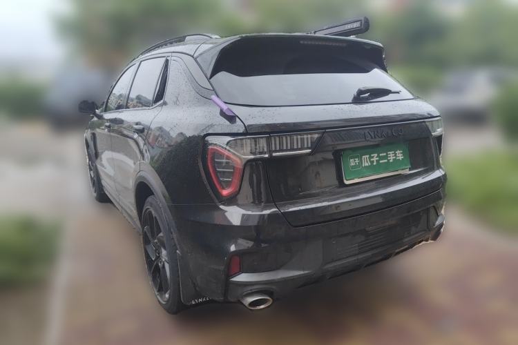 Used Lynk & Co 01 2021 2.0TD Four-Wheel Drive Dark Night Edition Rear Left 45 Deg