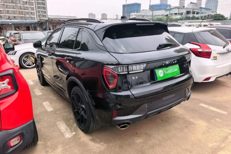 Used Lynk & Co 01 2021 2.0TD Four-Wheel Drive Dark Night Edition Rear Left 45 Deg