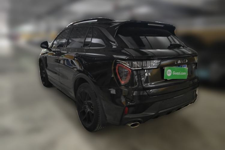 Used Lynk & Co 01 2021 2.0TD Four-Wheel Drive Dark Night Edition Rear Left 45 Deg